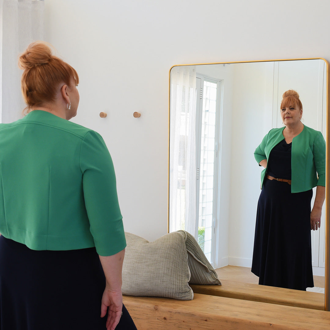 Shop corporate jackets and dresses for petite to plus size women and women with plus size personalities!