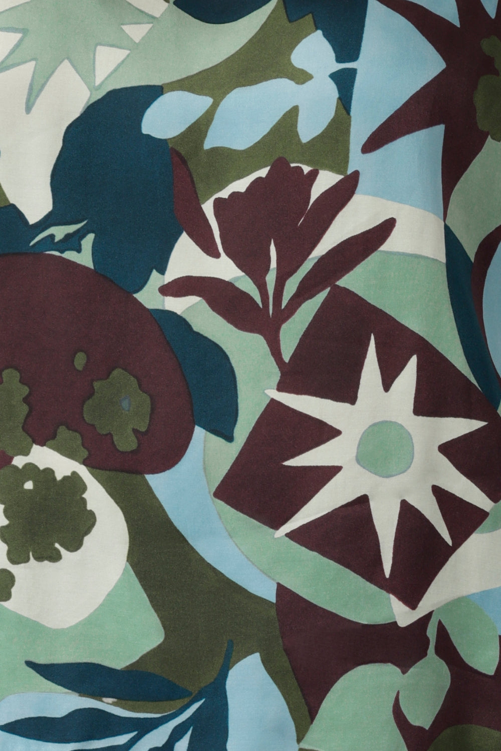 Elevate your wardrobe with the new Scandi Abstract statement print. Each piece of this collection is crafted from a luxurious sateen-weave fabric that feels as silky as it looks. The bold abstract print blends rich tones of green, blue, and plum. Australian Made collection available in sizes 8-24.