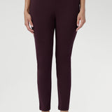 Skinny Leg Pant in Wine