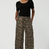 Sloane Pant in Gold Drop