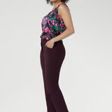 Straight Leg Pant in Wine