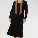 A curved shirttail hemline gives added versatility, allowing you to wear it tucked or untucked with ease. Proudly Australian made, the Thom Top is available in an inclusive size range from 8 to 24, delivering effortless sophistication and comfort for both workwear and special occasions.