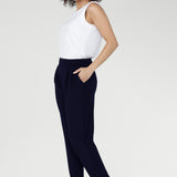 Tobie Pant in Navy