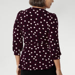 Designed to be worn untucked, it pairs perfectly with your favourite pants or skirt—no adjustments needed. Whether for work or weekend wear, Tristan combines everyday ease with effortless sophistication. Available in sizes 8-24.