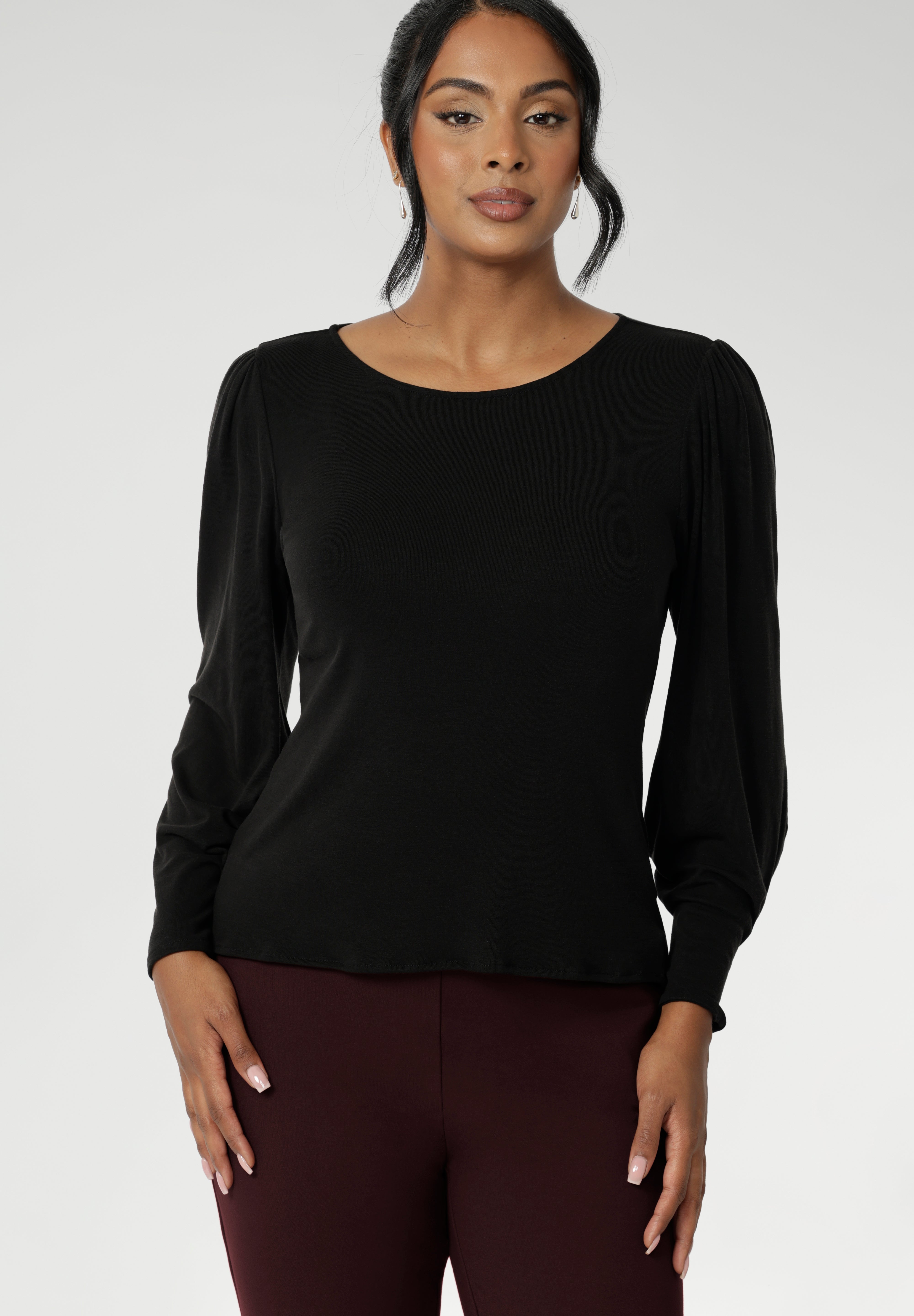 Proudly made in Australia for women across Australia and New Zealand in inclusive sizes 8 to 24, Zara is designed to seamlessly transition from office to off-duty. Whether layered under the structured softness of an LF Garcia jacket or paired with the sleek lines of a Sorel Trenchcoat, it’s the go-to knit top for effortless autumn and winter style.