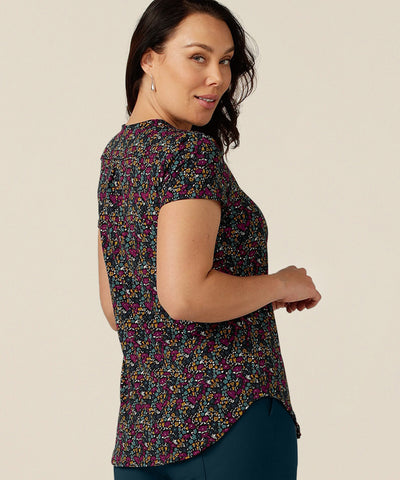 versatile tailored top with v-neckline and short sleeves