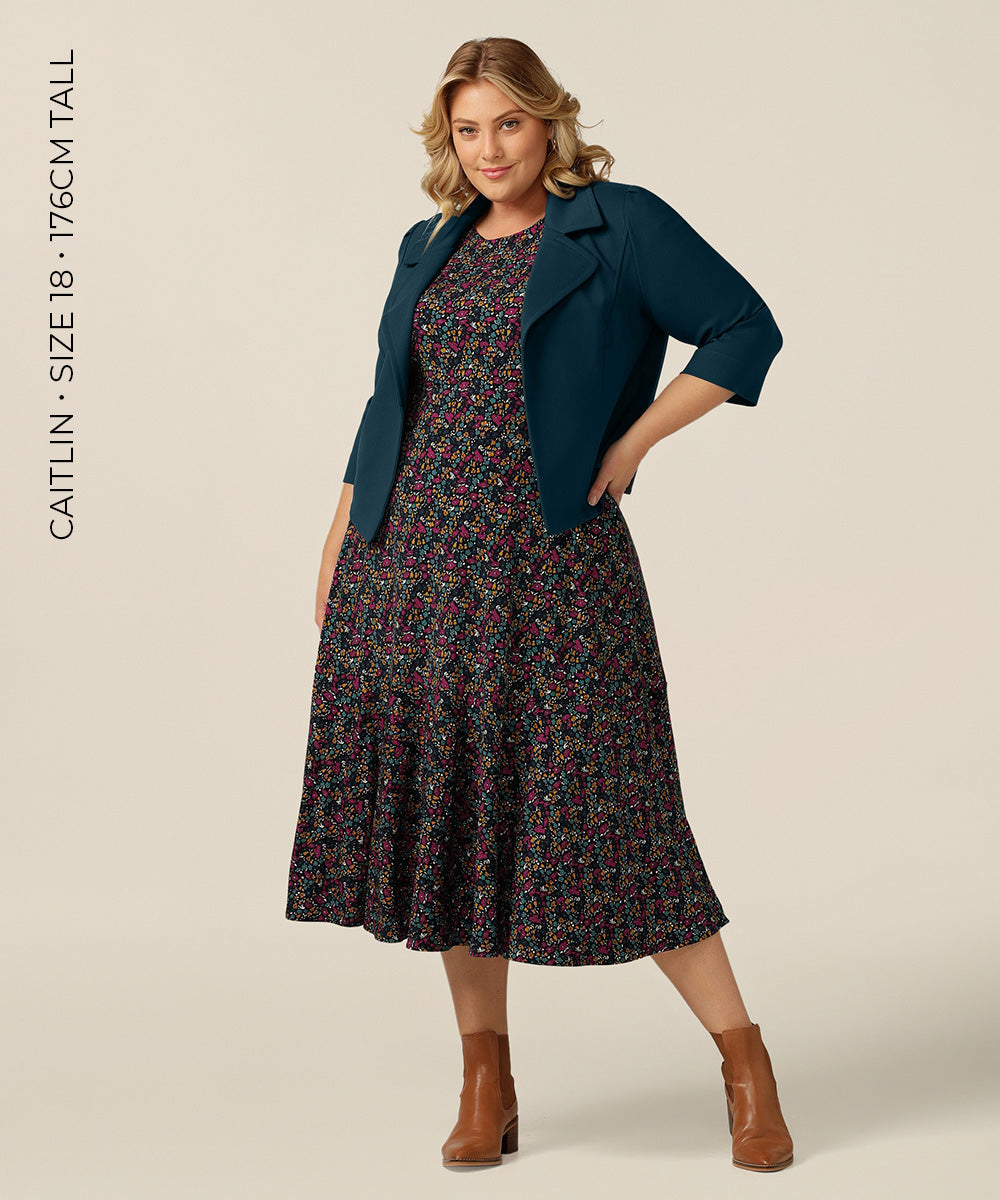 tailored jacket with structured collar and 3/4 length sleeves
