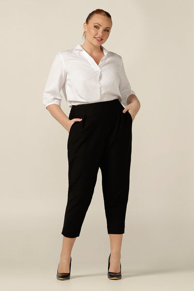 Plus Black Woven Tapered Trouser  Plus Size  PrettyLittleThing